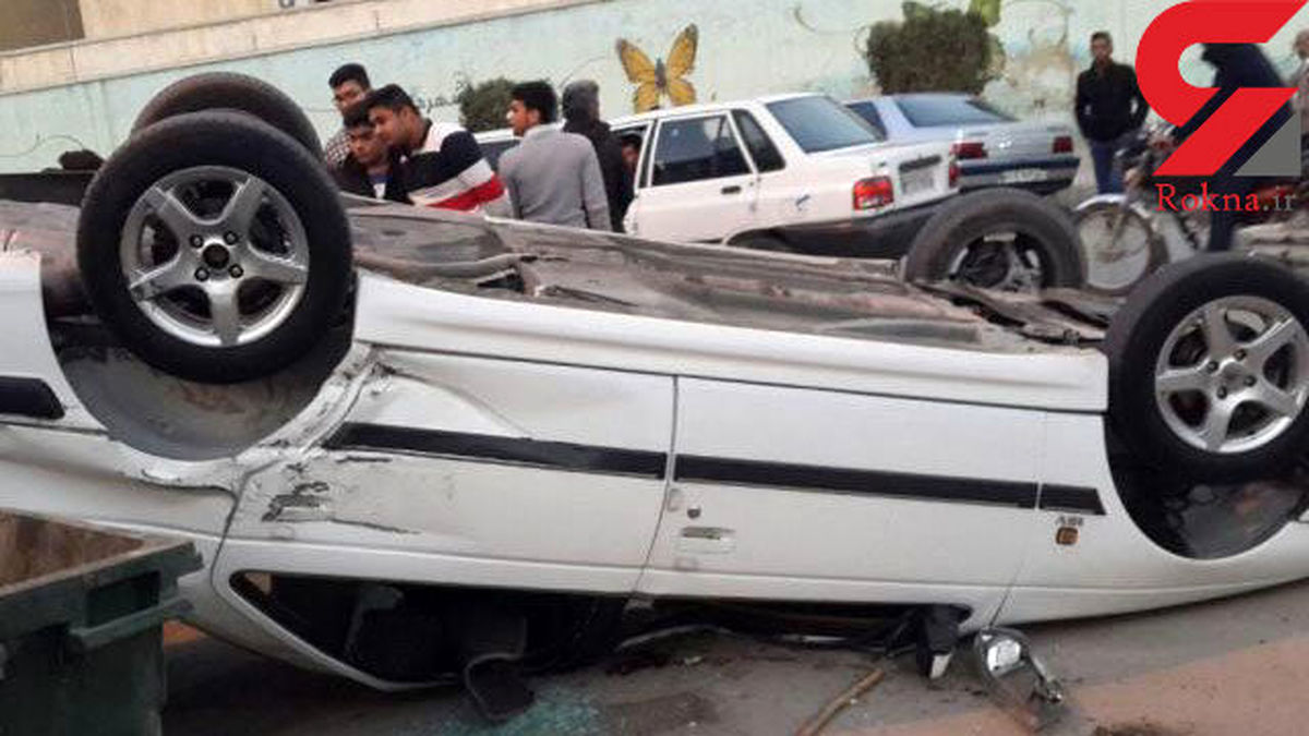 واژگونی هولناک 2 خودرو در فارس / 10 نفر زخمی شدند