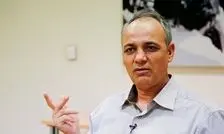 پیشنهاد زیدآبادی به پزشکیان: زمان جراحی کابینه فرا رسیده