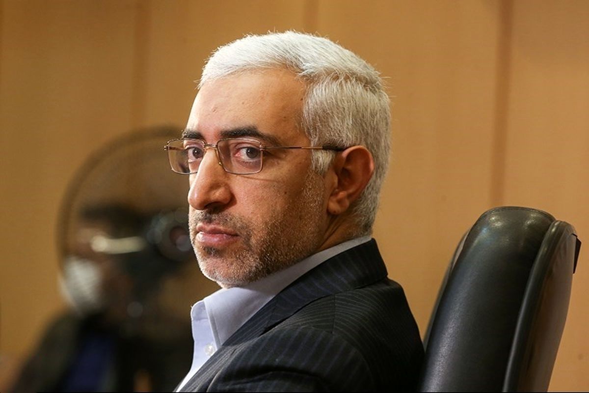 واکنش عشقی، رئیس سازمان بورس به وام ۲.۷ میلیاردیاش/ به دلیل محدودیتهای مدیران سازمان بورس، لازم است این تسهیلات پرداخت شود/ ویدئو
