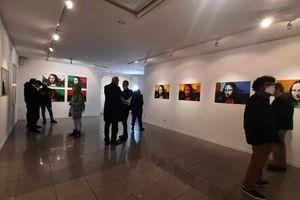 هنرمند ایتالیایی با ۳۵ مونالیزا به تهران آمد