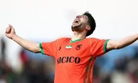 مس رفسنجان ۲ - استقلال صفر/ حذف آبی‌ها با کیش و مات تاکتیکی مقابل نویدکیا

