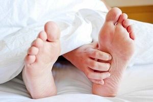 علل ابتلا به سندروم پای بی‌قرار چیست؟