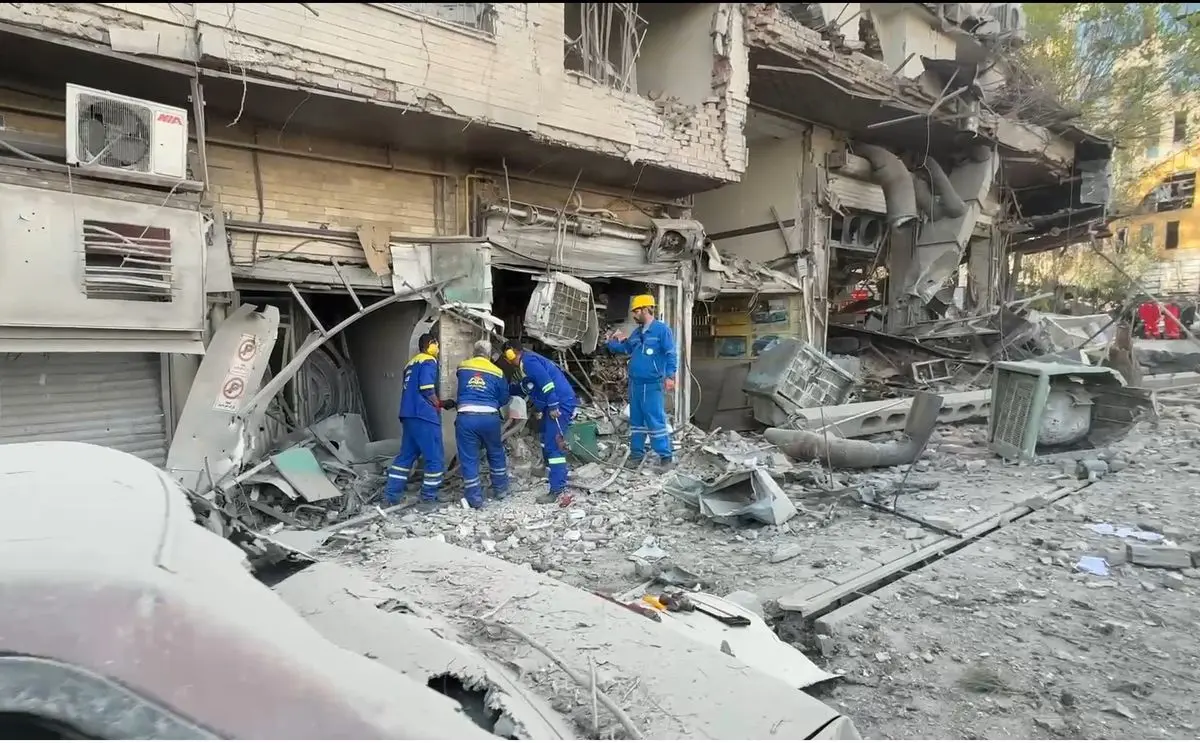 بمباران مناطق مسکونی تهران؛ خیابان مطهری - ترکمنستان/ ویدئو