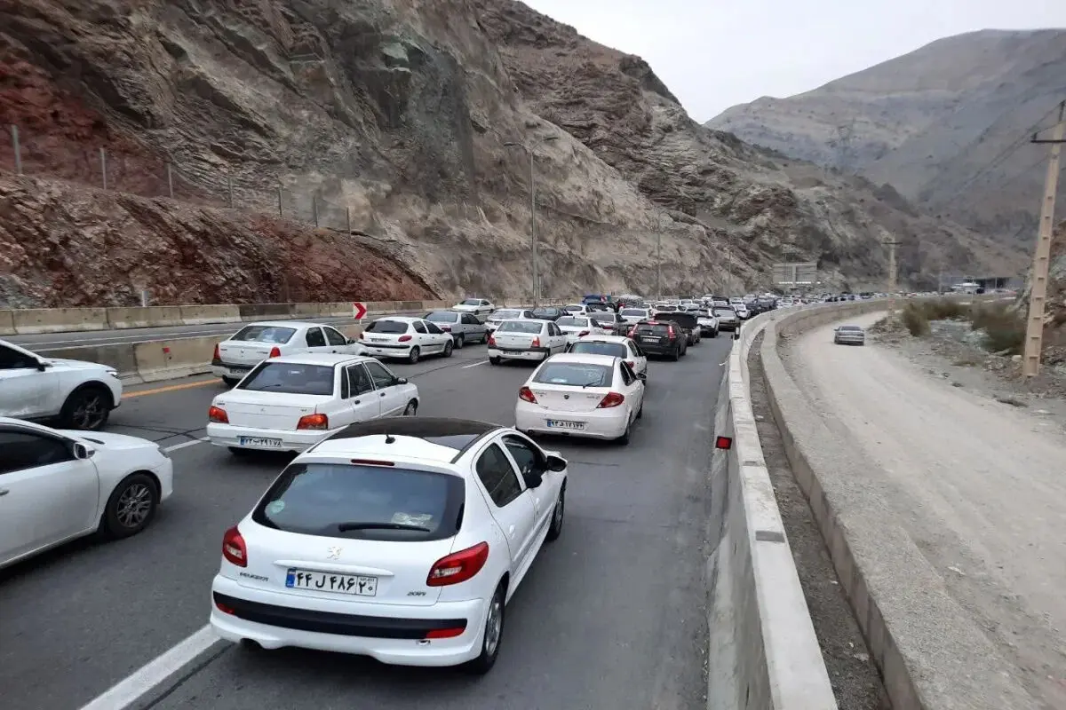 جاده کرج‌- چالوس و آزادراه تهران – شمال بسته است