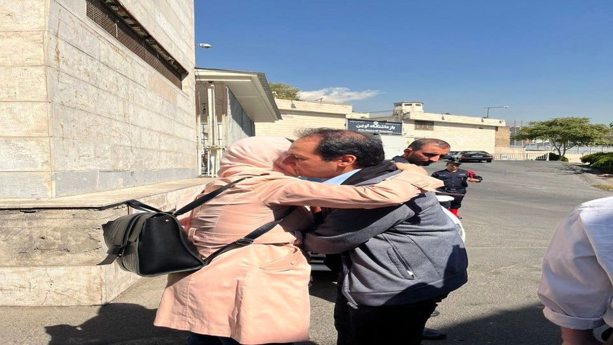 مجید توکلی، فعال سیاسی راهی زندان شد