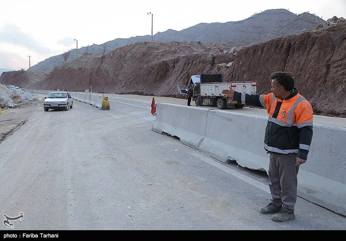 تردد در محورهای سپیددشت و بیشه ممنوع شد؛ احتمال سیلاب و ریزش کوه