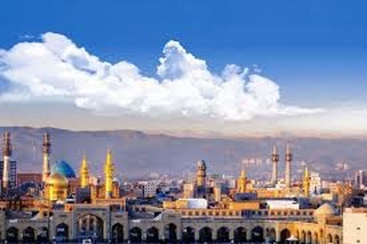 مسافران خارجی مشهد 80 درصد افزایش داشته/ ارزان بودن سفر به ایران در کشورهای منطقه پیچیده است