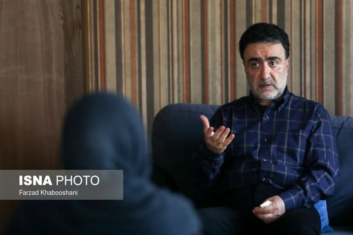 تاج‌زاده:از روحانی حمایت نمی‌کردیم،محکوم میشدیم/افراطی‌های وطنی پاس می‌دهند،ترامپ آبشار می‌کوبد