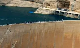 سد دز برای مهار سیلاب‌های رودخانه دز آماده شد