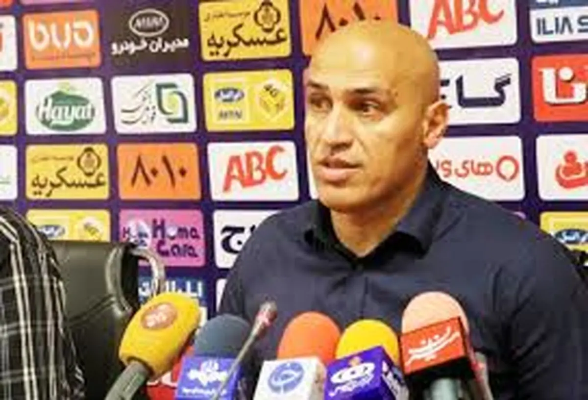 منصوریان: کفه ترازو به نفع سپاهان سنگینی می‌کند