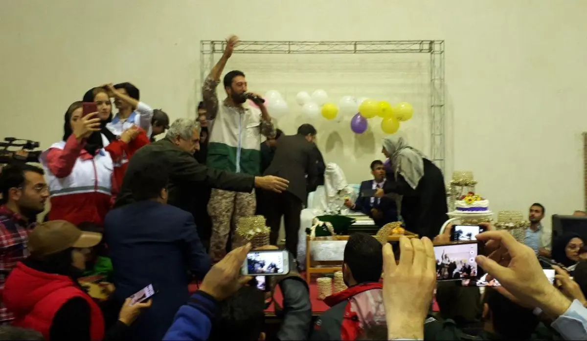 عکس/ ازدواج یک زوج آق قلایی در محل اسکان موقت