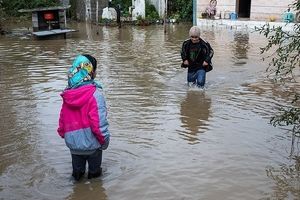 ۹ توصیه و راهکار برای حفظ ایمنی و سلامت کودکان در زمان بروز سیلاب