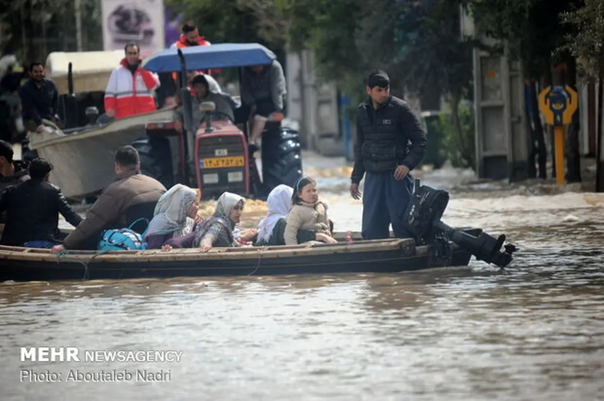 اعزام گروه‌های تئاتری به مناطق سیل‌زده برای روحیه دادن به مردم