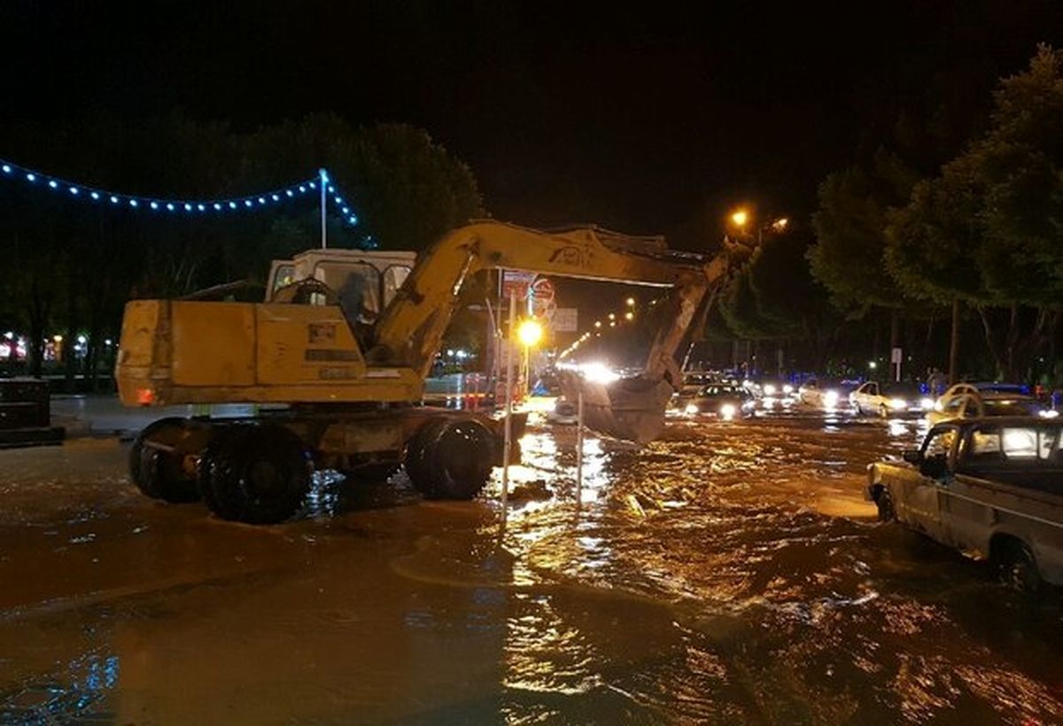 امداد رسانی به ۴۰۰ خودرو / خسارت ۳۵۰ واحد مسکونی در استان اصفهان