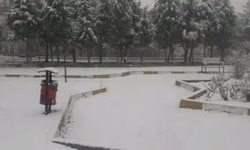 بارش برف بهاری در همدان آغاز شد