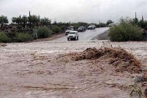 سیلاب دو جاده را در خراسان رضوی مسدود کرد