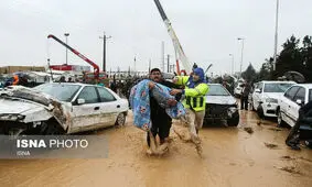 سیل‌های اخیر ۱۷ میلیارد تومان به شبکه برق آسیب زد