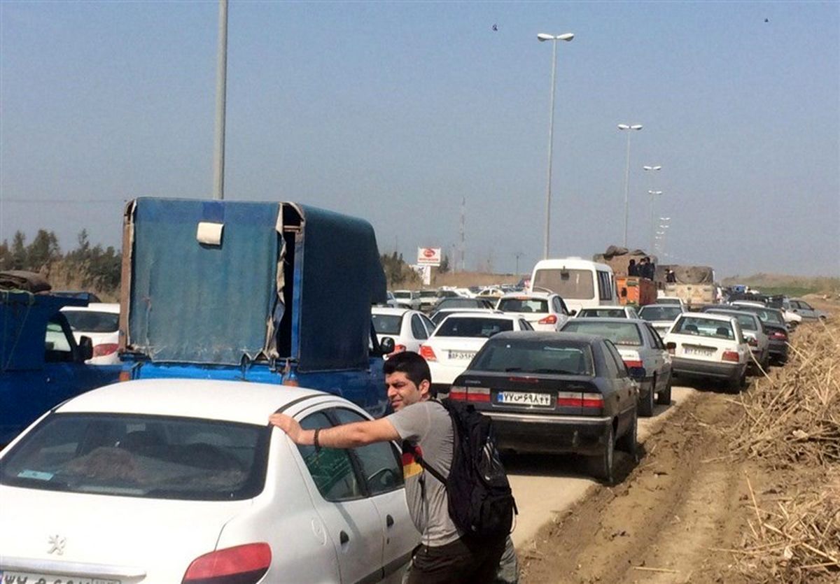 ترافیک سنگین در محورهای مواصلاتی مازندران؛ تردد در مسیر جنوب به شمال هراز ممنوع شد