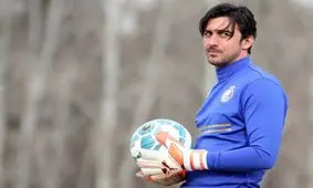 خون بازی رحمتی در تمرین استقلال