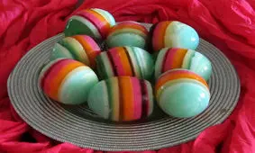 ژله تخم مرغی خوشمزه برای کودکان + دستور تهیه