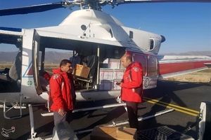 امدادرسانی هوایی به روستاهای سیل زده کهگیلویه و بویراحمد