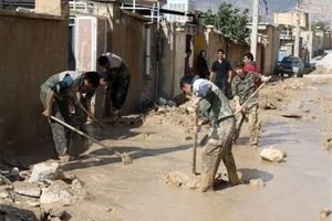 ۶ گروه جهادی به روستاهای سیل‌زده پلدختر اعزام شد