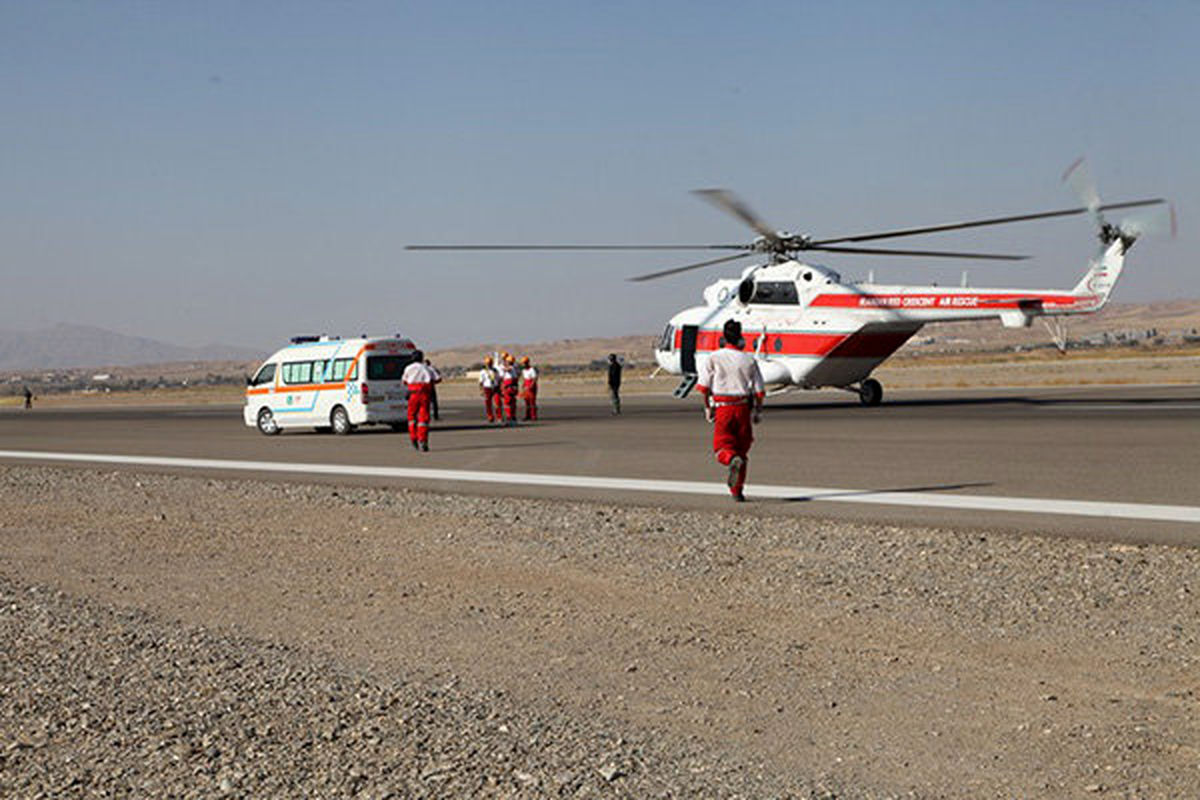 کمک رسانی هوایی به منطقه پیچاب باشت/ انتقال اقلام امدادی
