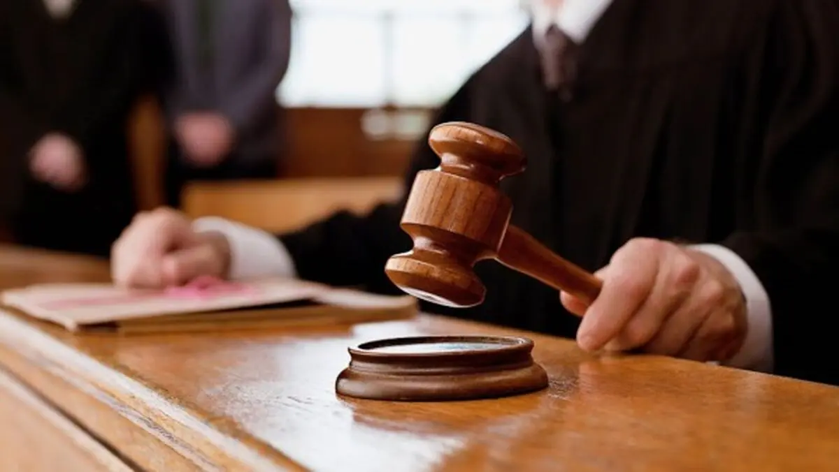 مجازات عجیب خانم قاضی برای سارق اتومبیل!