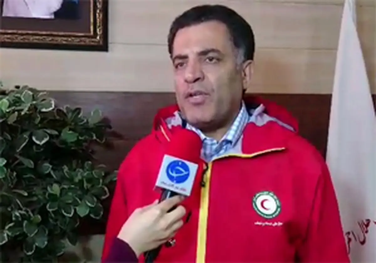 درخشش مردم خیرخواه در کمک‌ رسانی به سیل زدگان + فیلم