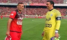 درگیری لفظی نیمکت نشینان استقلال و بازیکنان پرسپولیس