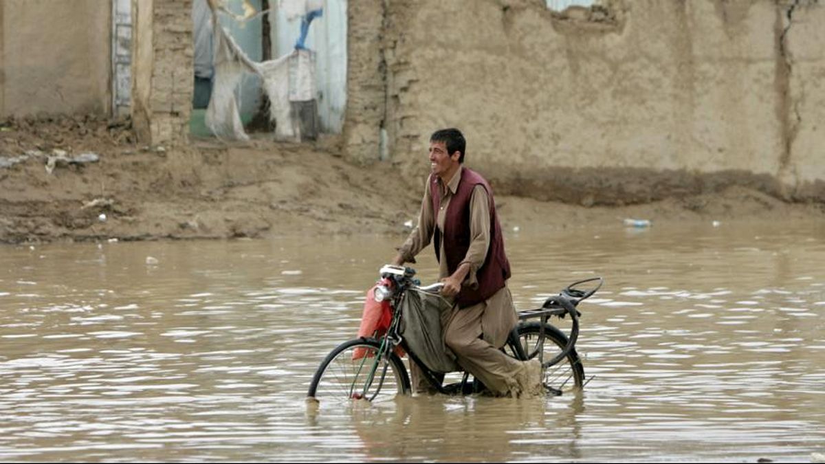 سیل جان 32 افغانستانی را هم گرفت