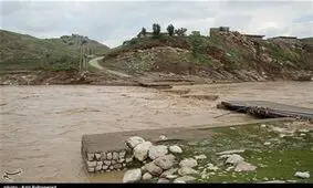 طغیان رودخانه کشکان/ تردد در محور جنوب ممنوع شد