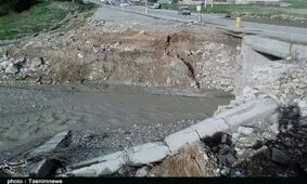 انسداد راه ارتباطی ۴۰ روستای لرستان/ ۵۷ پل تخریب شد