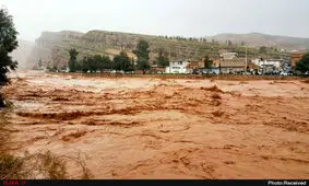 سیل پل ارتباطی ۳ روستای بخش محروم لوداب را با خود برد+تصاویر
