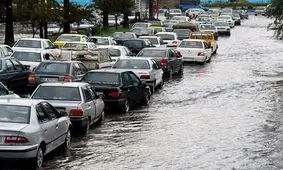 ساخت و سازهای غیرمجاز در کرج مسیر آب‌های سطحی را منحرف کرده است