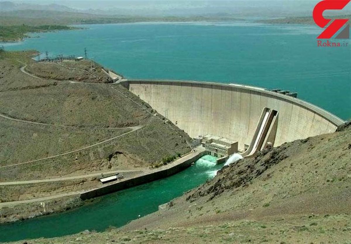 سد مروک تا ۳ساعت دیگر لبریز میشود/بعضی از درودی ها حاضر به تخلیه خانههای خود نیستند!