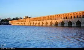 فعلا نزدیک زاینده‌رود نشوید