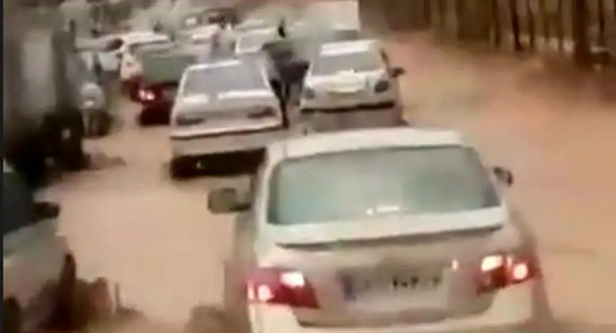 فیلمی جدید از سیل وحشتناک اخیر در دروازه قرآن شیراز