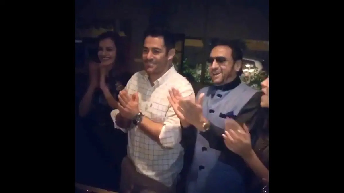 درخواست جالب ساره بیات در مراسم تولد محمدرضا گلزار + فیلم