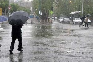 بارش باران در کرمانشاه بیش از میزان پیش‌بینی بود