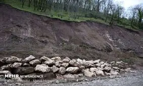 ریزش کوه در «فرحزاد» تهران/ دست کم ۵ نفر مصدوم شدند