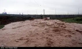 مرگ ۲ سیل‌زده الیگودرزی؛ امدادرسانی به مردم نیازمند بالگرد است