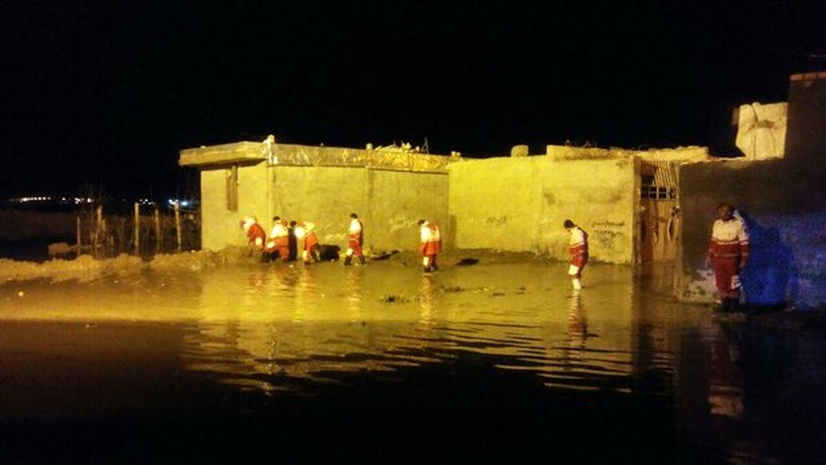 بالا آمدن رودخانه قرهسو ۱۵۰ خانوار شهرک کرناچی را دچار مشکل کرد