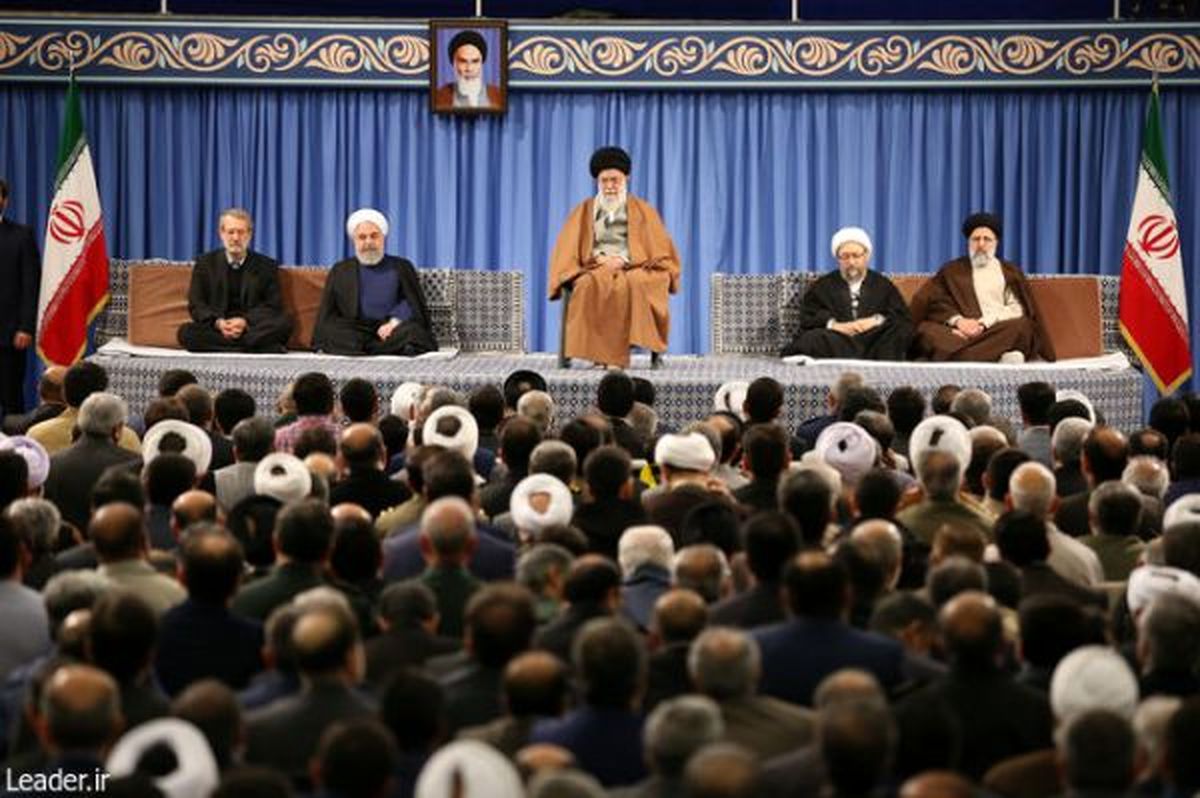 به مسئولان تأکید کردهام کار اصلی، بازسازی ویرانیهای سیل است/حرکت توحیدی جمهوری اسلامی ایران، علت دشمنی امریکا و نوکرهای او مانند آل سعود است