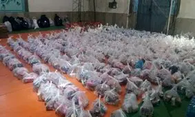 کمک‌های مردمی خراسان رضوی بین مردم سیل‌زده گلستان توزیع شد