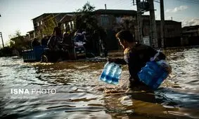 توزیع کمک‌های مردمی به سیل زدگان منظم و متناسب نیست