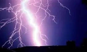مرگ فردی ۳۰ ساله بر اثر صاعقه زدگی در گچساران