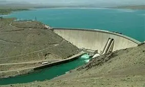 بازگشایی دریچه سد لتیان در پی افزایش حجم آب ورودی به این سد+ویدئو