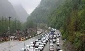 بازگشایی محور شمال به جنوب هراز از ساعت ۱۸