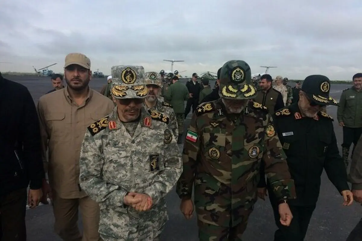 حضور سرلشکر باقری در منطقه سیل‌زده پلدختر